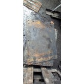 Проставка под седельно-сцепное уст-во MAN ровный лист 88x61см (835) 