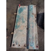 Проставка под седельно-сцепное уст-во Renault Midr 014086 рифленка 4см 90x40,5см короткая (454)   