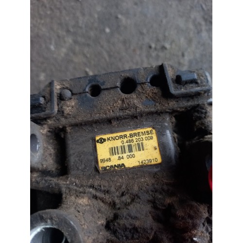 Модулятор EBS 1-канальный Scania стар. обр. s/n 9948 (693), 1423910-2