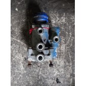 Кран управления тормозами прицепа Volvo механич. (516)