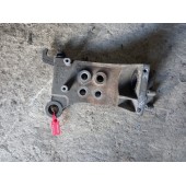 Кронштейн бампера DAF 105 897649 LH (454)