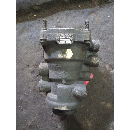 Кран управления тормозами прицепа Renault механ. 01162 (298), AC598A-1