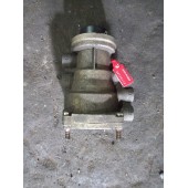 Кран управления тормозами прицепа Renault механ. (296)