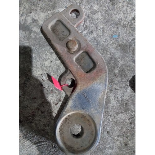 Кронштейн переднего амортизатора DAF нижний RH (787), 1740951