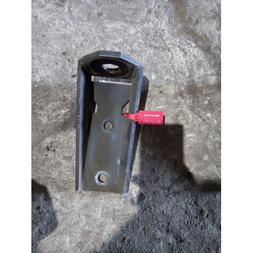 Кронштейн переднего амортизатора DAF верхний длинный (767), 1437841