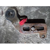 Кронштейн переднего амортизатора DAF нижний RH (803)