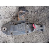 Кронштейн передней рессоры DAF 105 задний LH (694)