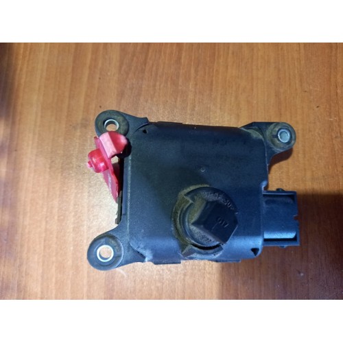 Моторчик заслонки отопителя (сервопривод) MAN (044), 0132801141-1