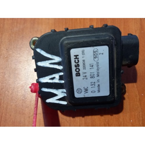 Моторчик заслонки отопителя (сервопривод) MAN (024), 0132801141