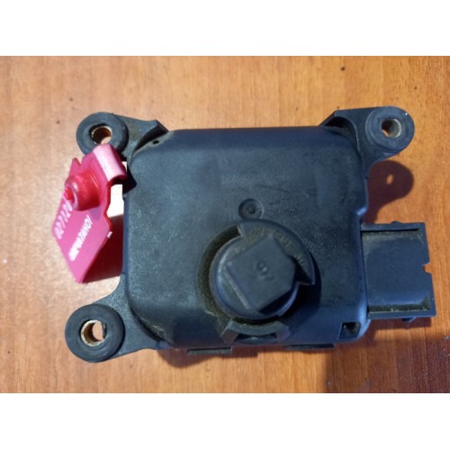 Моторчик заслонки отопителя (сервопривод) MAN (030), 0132801141-2