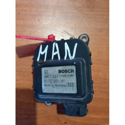 Моторчик заслонки отопителя (сервопривод) MAN (032), 0132801141