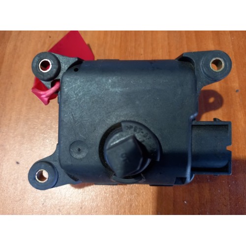 Моторчик заслонки отопителя (сервопривод) MAN (040), 0132801141-1