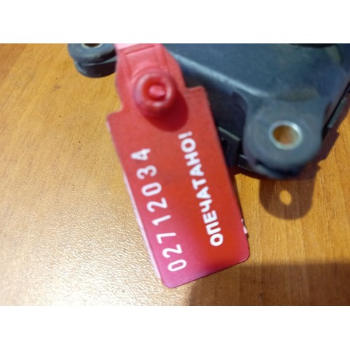 Моторчик заслонки отопителя (сервопривод) MAN (034), 0132801141-1