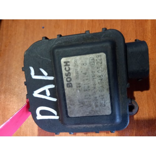 Моторчик заслонки отопителя (сервопривод) DAF (050), 0132801114