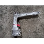 Кронштейн цилиндра подъема кабины Renault (2248)