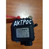 Моторчик заслонки отопителя (сервопривод) Mercedes (988)