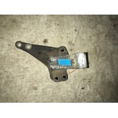 Кронштейн двигателя MAN D2066 RH зад.(129)