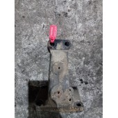 Кронштейн двигателя DAF 95 передний (529)