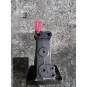 Кронштейн двигателя DAF 95 передний (530)