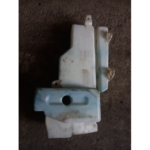 Бачок омывателя Iveco Stralis (239), 504011556-3