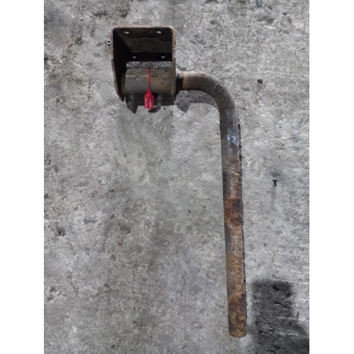 Кронштейн полукрыла (труба) DAF 95 E2 передний RH (042), 1335332