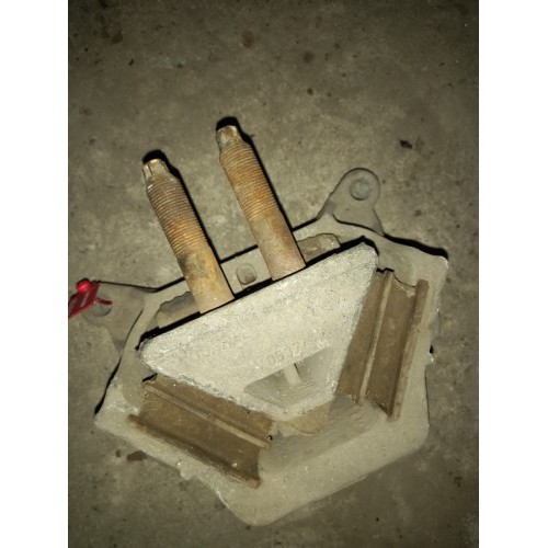 Подушка двигателя MAN TGA/TGS/TGX задняя (220), 81962100597