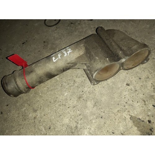 Патрубок корпуса термостата MAN D2066 боковой (738), 51063020642