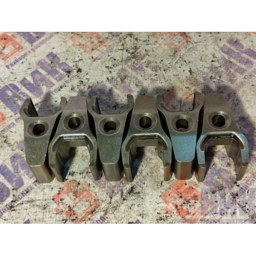 Кронштейн форсунки MAN D2066 (536)*, -3