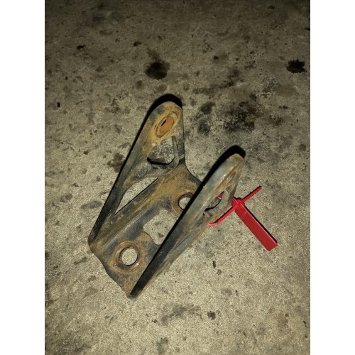 Кронштейн амортизатора кабины MAN передний (883), 85417010024