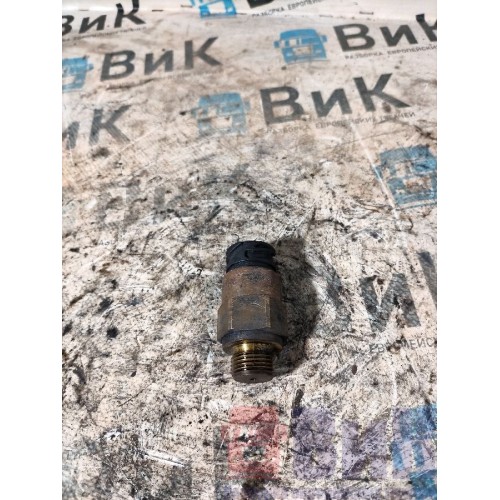 Датчик давления масла MAN (988)*, 51274210339-11