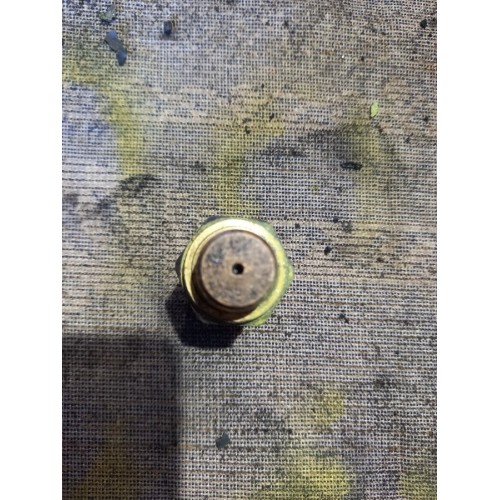 Датчик давления масла MAN (988)*, 51274210339-34