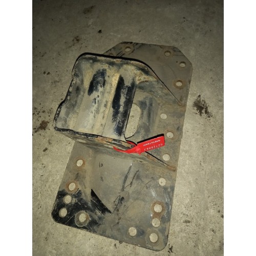 Кронштейн средней траверсы (над коробкой) MAN RH (863), 81412055056