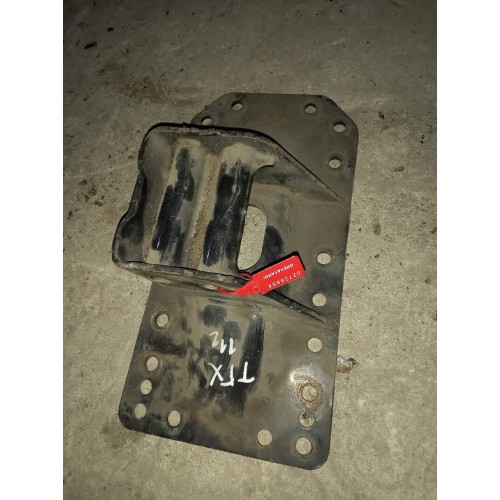 Кронштейн средней траверсы (над коробкой) MAN RH (864), 81412055056