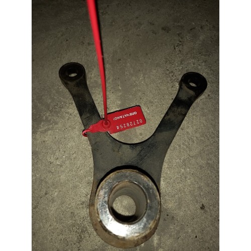 Кронштейн цилиндра подъема кабины MAN нижний (254), 81417205358