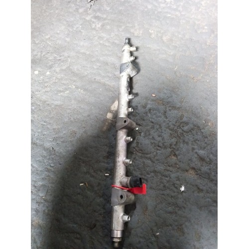 Топливная рампа MAN D2066 с датчиком (178), 51103116081