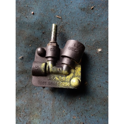 Распределитель тормозных сил MAN (090)*, 81981810234-9