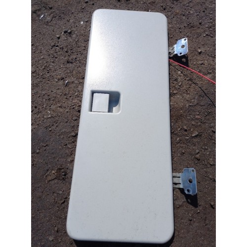 Крышка бардачка Iveco Stralis 242116 в сборе LH (809), 504092915