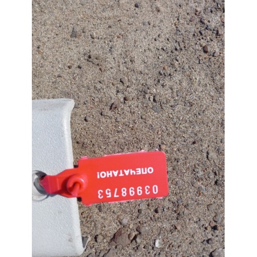 Накладка на стойку лобового стекла Iveco Stralis 242116 RH (753), 98405947-1