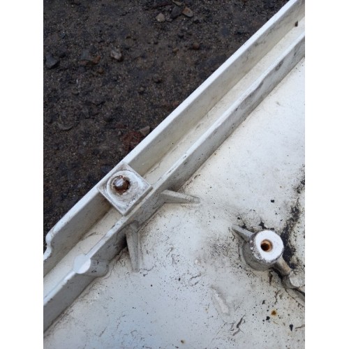 Продолжение кабины MAN TGX 2008 г 012040 LH дефект болтов (677), 81615100409-3