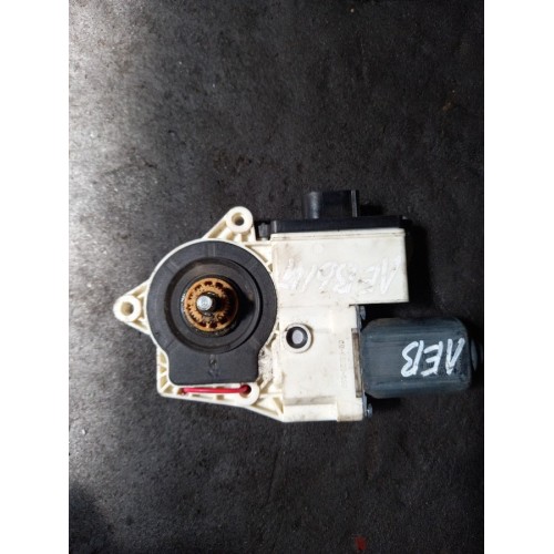 Моторчик стеклоподъемника MAN TGS TGX LH (023), 81286016137-2