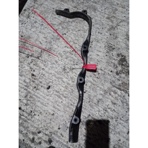 Часть прижима поддона MAN D20 передняя LH (512), 51058400129