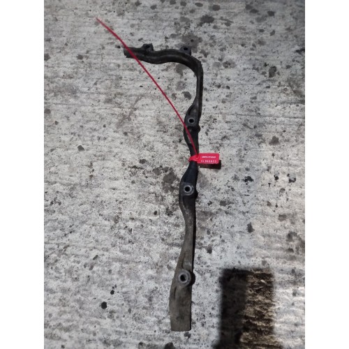 Часть прижима поддона MAN D20 передняя LH (515), 51058400129