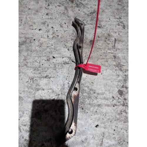 Часть прижима поддона MAN D20 передняя (652), 