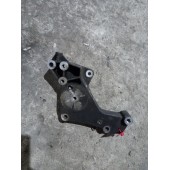 Кронштейн ролика MAN TGL (104)