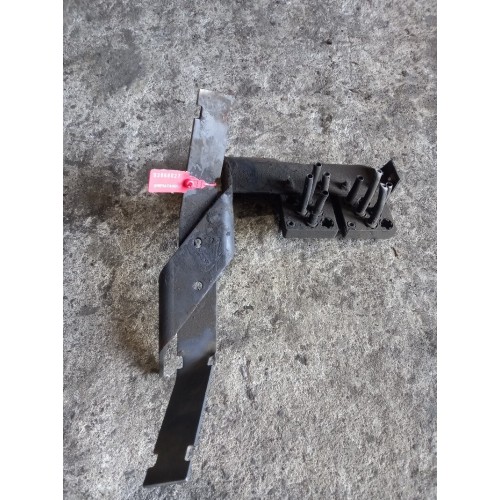 Кронштейн проводки DAF 105 в сборе с переходником LH (027), 