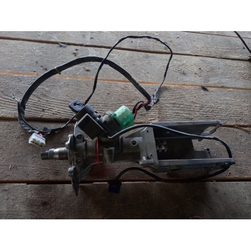 Часть рулевой колонки Mercedes с замком зажигания (345) , 