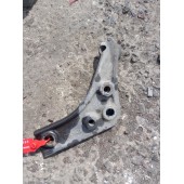 Кронштейн усилителя бампера SCANIA R440 XPI 294147 RH (069)