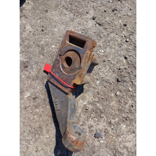 Кронштейн переднего амортизатора Scania R440 XPI 294144 нижний RH (398), 1354062-2