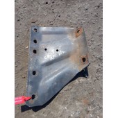 Кронштейн траверсы Scania R440 XPI 294144 RH (393)