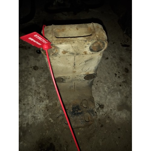 Кронштейн КПП Scania 4 (504), 1404300